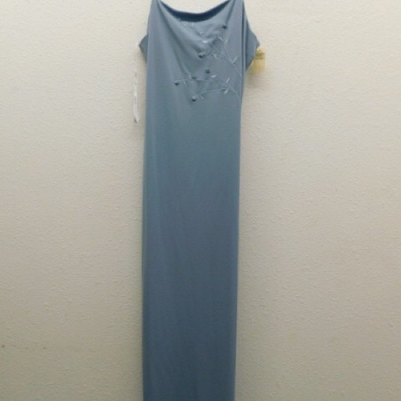 City Triangles Dresses & Skirts - Vintage slip dress